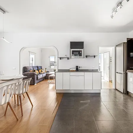 Rayco Villa Masdache