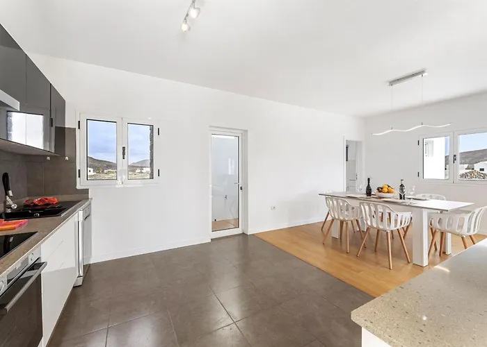 فيلة Rayco Masdache